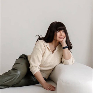 Логотип Телеграм канала Инвестиции в знания.. Бесплатная аналитика Telegram каналов