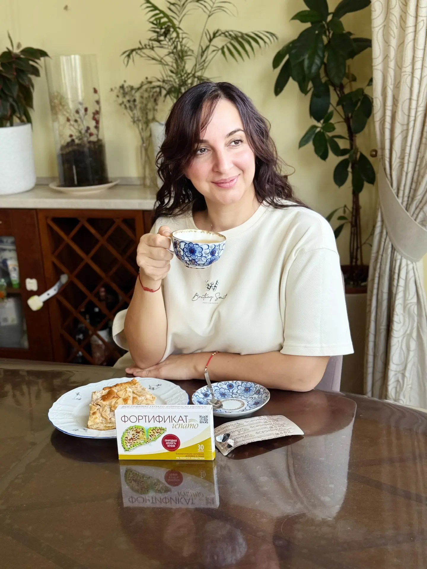 Telegram Channel logo family_home_wife. Free Telegram Channel Analytics