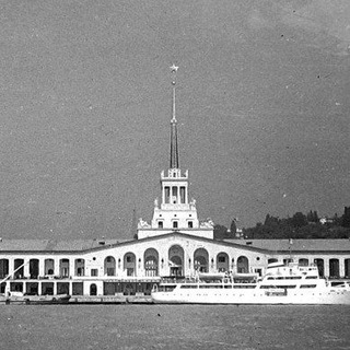 Логотип Телеграм канала Interes_sochi. Бесплатная аналитика Telegram каналов