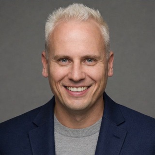 Логотип Телеграм канала . Бесплатная аналитика Telegram каналов