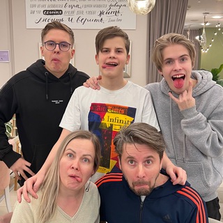 Telegram Channel logo alenatuturina_family. Free Telegram Channel Analytics