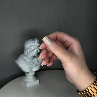 Логотип Телеграм канала Маникюр 🤍 | Идеи на весну 🌷. Бесплатная аналитика Telegram каналов