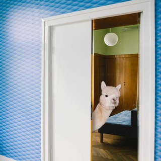 Логотип Телеграм канала ХьюХюгге. Бесплатная аналитика Telegram каналов