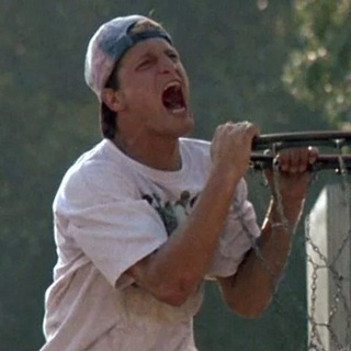 Логотип Телеграм канала Белый не умеет прыгать. Бесплатная аналитика Telegram каналов