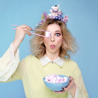 Логотип Телеграм канала mama_v_shapke. Бесплатная аналитика Telegram каналов