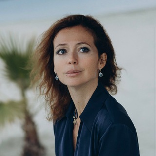 Логотип Телеграм канала Lenazakharova_official. Бесплатная аналитика Telegram каналов