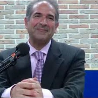 Логотип Телеграм канала پروفسور زرتشت ستودِ KFP. Бесплатная аналитика Telegram каналов