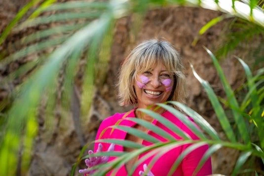 Telegram Channel logo mayafiennes. Free Telegram Channel Analytics