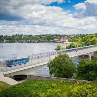 Логотип Телеграм канала 🇪🇪🇷🇺ЭСТОНИЯ-РОССИЯ. Бесплатная аналитика Telegram каналов