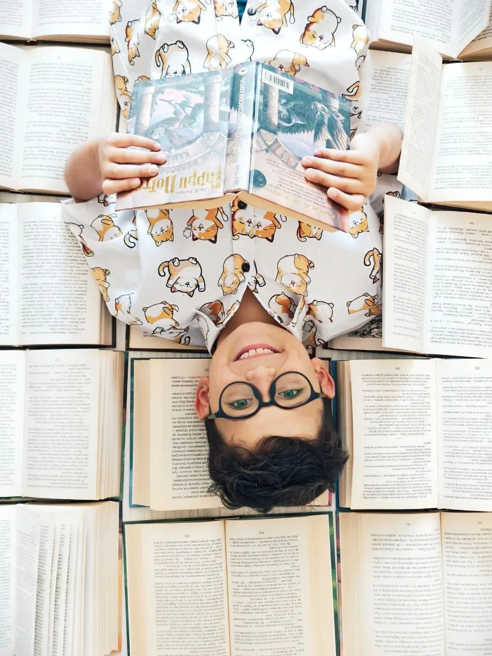 Логотип Телеграм канала neyropdf. Бесплатная аналитика Telegram каналов