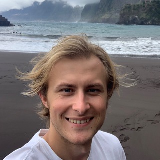 Логотип Телеграм канала Yegor Shevchenko. Бесплатная аналитика Telegram каналов