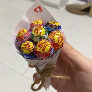 Логотип Телеграм канала podar0chek. Бесплатная аналитика Telegram каналов