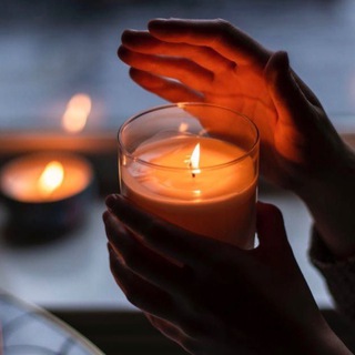 Логотип Телеграм канала candlesandmore. Бесплатная аналитика Telegram каналов