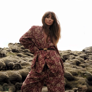 Логотип Телеграм канала Бездарь , но вдохновляю !. Бесплатная аналитика Telegram каналов