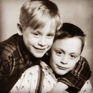 Логотип Телеграм канала deticasting. Бесплатная аналитика Telegram каналов