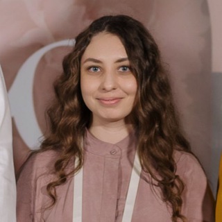 Логотип Телеграм канала alinababkinatg. Бесплатная аналитика Telegram каналов