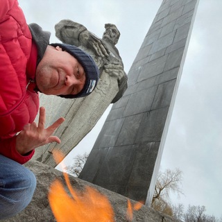 Логотип Телеграм канала Мысли на бегу. Бесплатная аналитика Telegram каналов