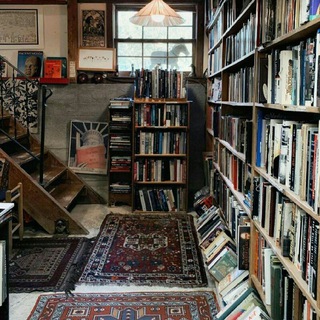 Логотип Телеграм канала کتابخانهٔ خرد و اندیشه. Бесплатная аналитика Telegram каналов