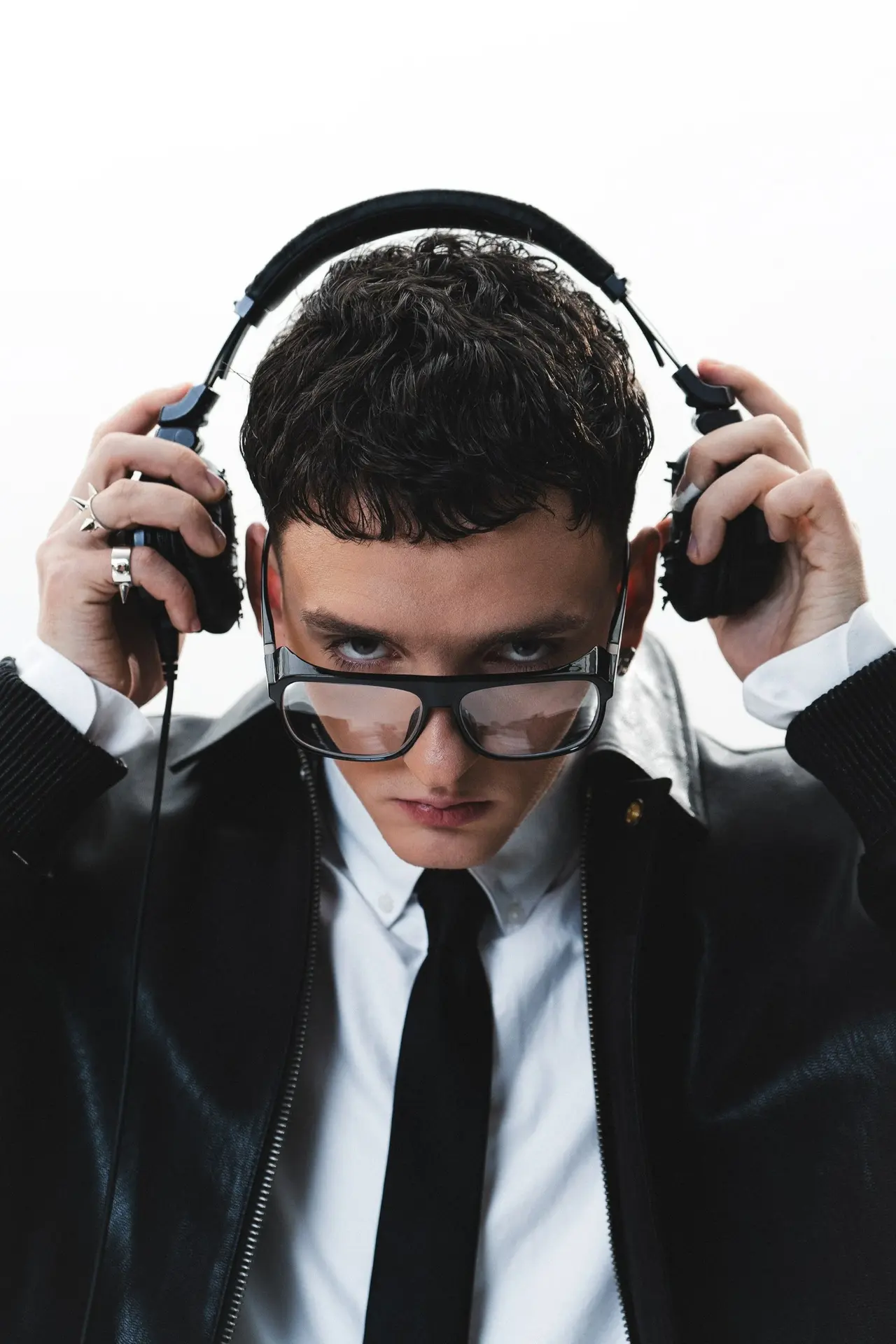 Telegram Channel logo entovanyaa. Free Telegram Channel Analytics