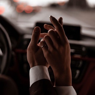 Логотип Телеграм канала book_fever0. Бесплатная аналитика Telegram каналов