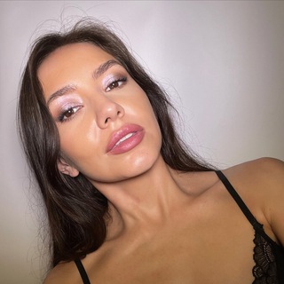 Логотип Телеграм канала Вещаю про бьюти. Бесплатная аналитика Telegram каналов