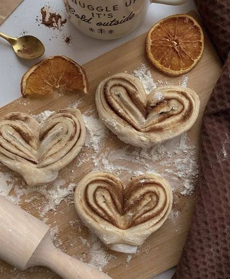 Логотип Телеграм канала moi_zavtrak. Бесплатная аналитика Telegram каналов