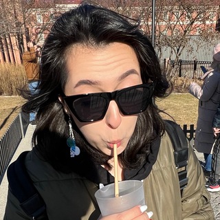 Логотип Телеграм канала лиза тут главная. Бесплатная аналитика Telegram каналов