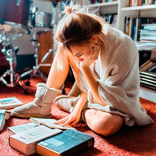 Логотип Телеграм канала Книжная лаборатория📚. Бесплатная аналитика Telegram каналов