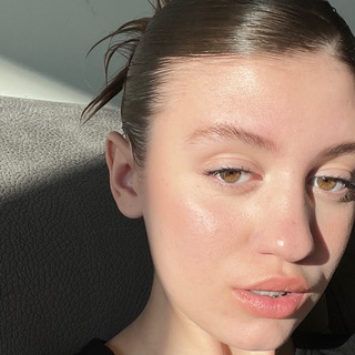 Telegram Channel logo stilnoitochkaaa. Free Telegram Channel Analytics