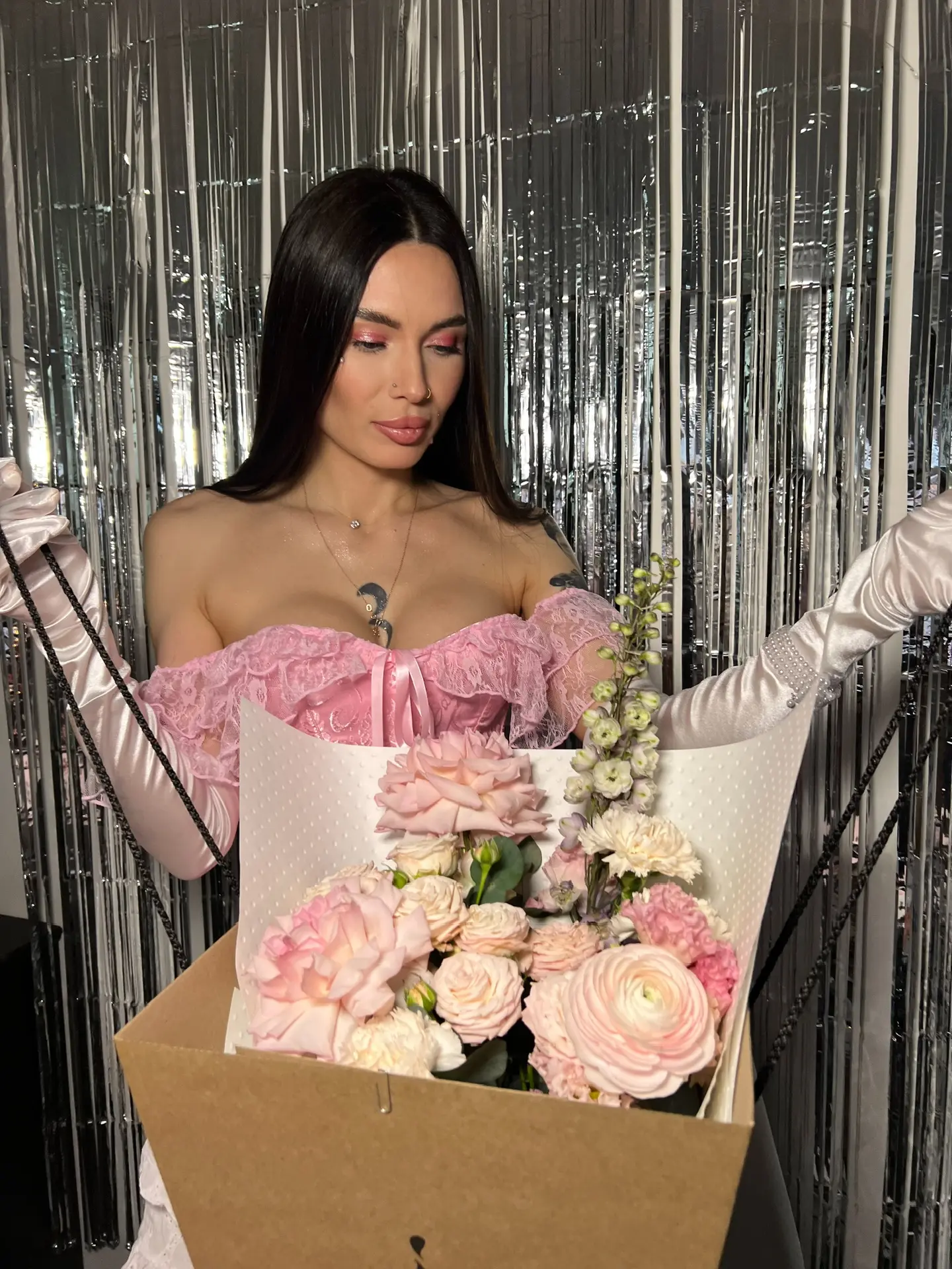 Логотип Телеграм канала meowouka. Бесплатная аналитика Telegram каналов