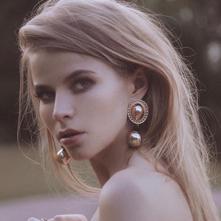 Логотип Телеграм канала victoriaportfolio. Бесплатная аналитика Telegram каналов