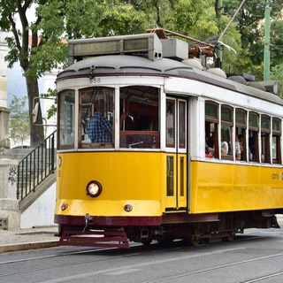 Telegram Channel logo minutoportugues. Free Telegram Channel Analytics