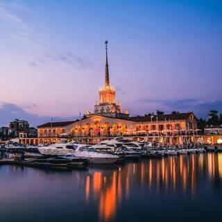 Логотип Телеграм канала hostasochi. Бесплатная аналитика Telegram каналов