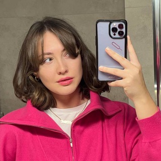 Логотип Телеграм канала Алёна Чувагина учит ебашить. Бесплатная аналитика Telegram каналов