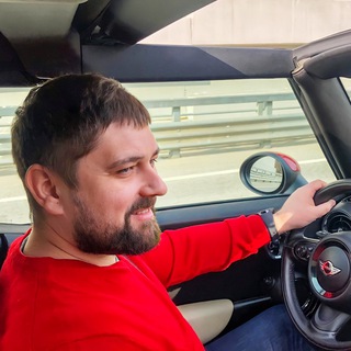 Логотип Телеграм канала yes_motion. Бесплатная аналитика Telegram каналов