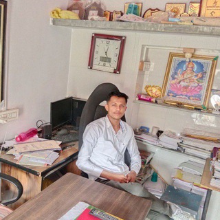 Telegram Channel logo Hindi English Notes. Free Telegram Channel Analytics