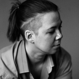 Логотип Телеграм канала Евгения Дашкова. СДВГ-мать всея Руси. Бесплатная аналитика Telegram каналов