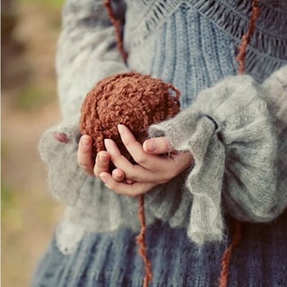 Логотип Телеграм канала spitzy_kryutchok. Бесплатная аналитика Telegram каналов