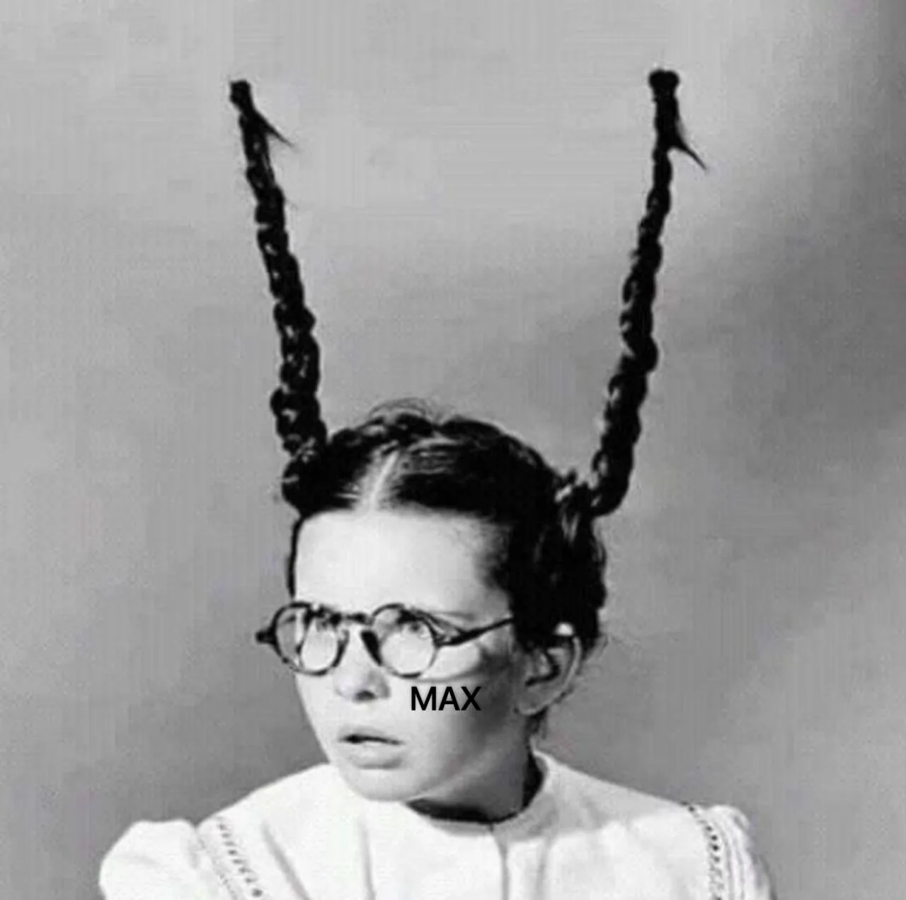 Логотип Телеграм канала netipichnie_memuari. Бесплатная аналитика Telegram каналов