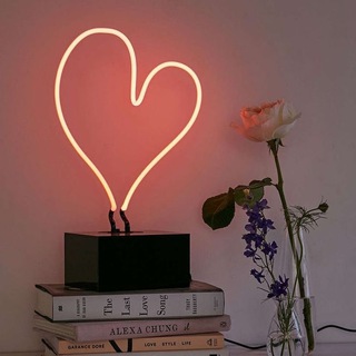 Telegram Channel logo love_aisthetikos. Free Telegram Channel Analytics