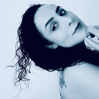 Telegram Channel logo Nazaninsin. Free Telegram Channel Analytics