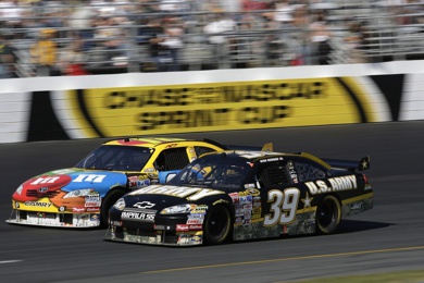 Square стала спонсором гонщика NASCAR для размещения логотипа биткоина на его автомобиле