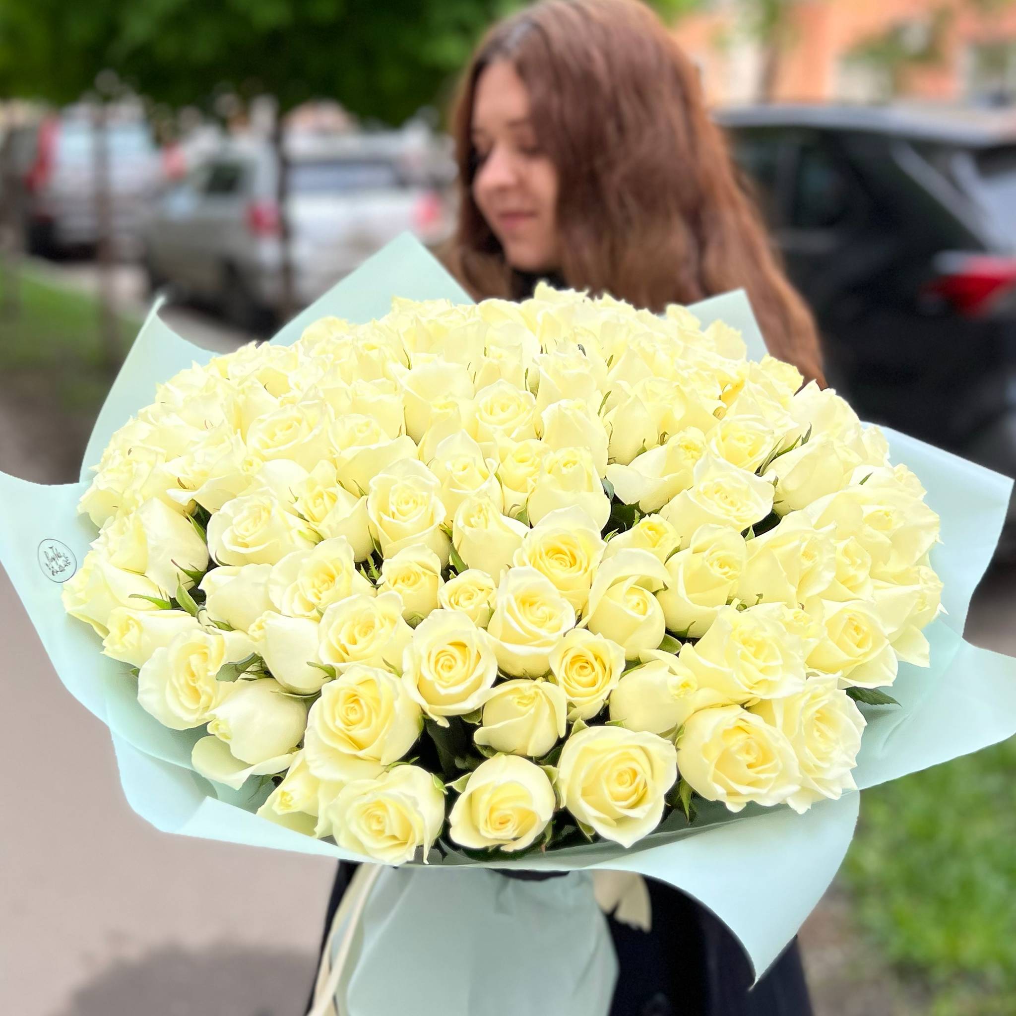 101 белая роза