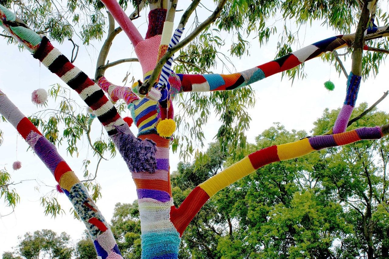 Wordstory - Yarn bombing