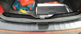 Накладка на порожек багажника со скотчем для Renault Sandero Stepway 2009-2013