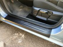 Накладки на внутренние пороги дверей для Ford Focus II 2005-2010