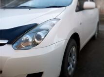 Реснички на фары для Toyota Wish 2005-2009 рестайлинг (боковые накладки)