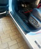 Накладки на внутренние пороги дверей для Toyota Rav4 2018+