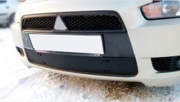 Зимняя заглушка решетки переднего бампера Mitsubishi Lancer X 2007-2010