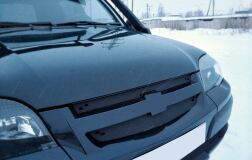 Зимняя заглушка решетки радиатора Chevrolet Niva Bertone 2009-2019